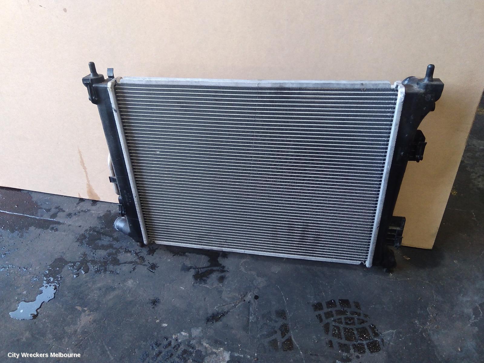 KIA RIO RADIATOR, AUTO, 1.6, PETROL, UB, 08/2011 - 11/2016