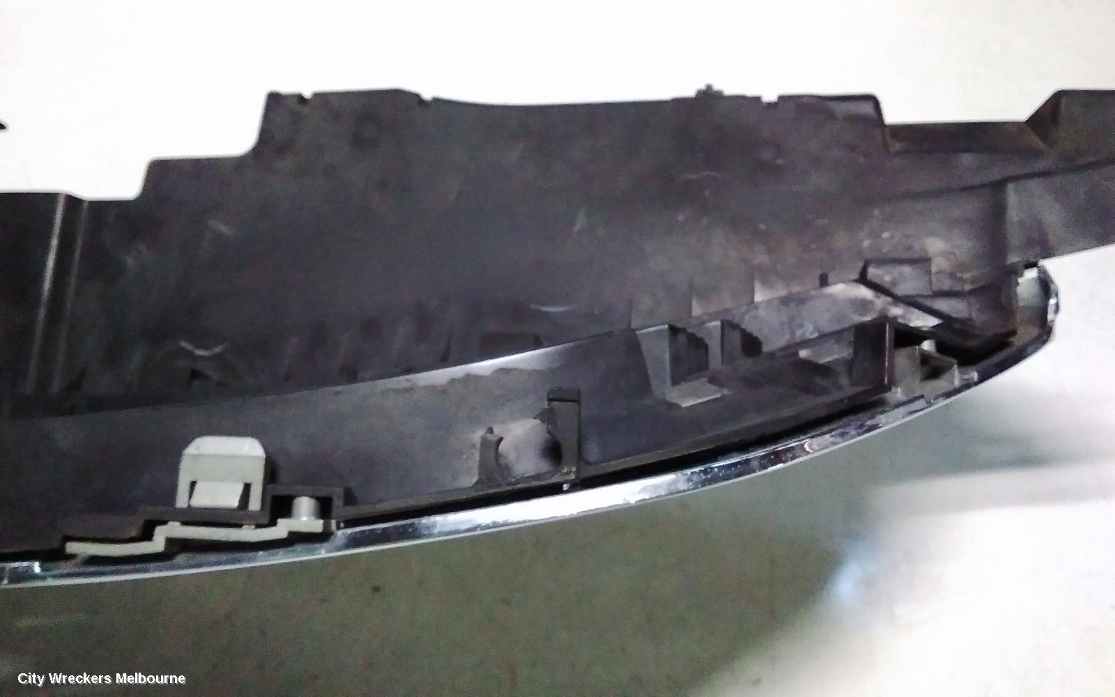 MAZDA MPV GRILLE, LW, 08/1999 - 11/2003