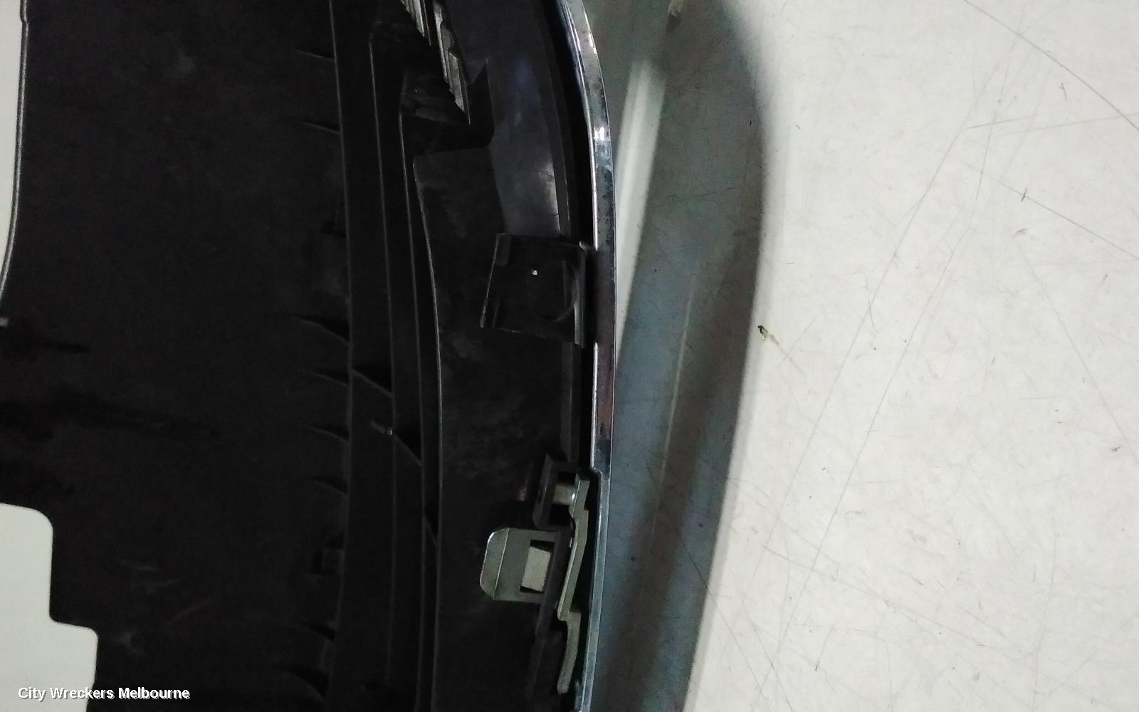 MAZDA MPV GRILLE, LW, 08/1999 - 11/2003