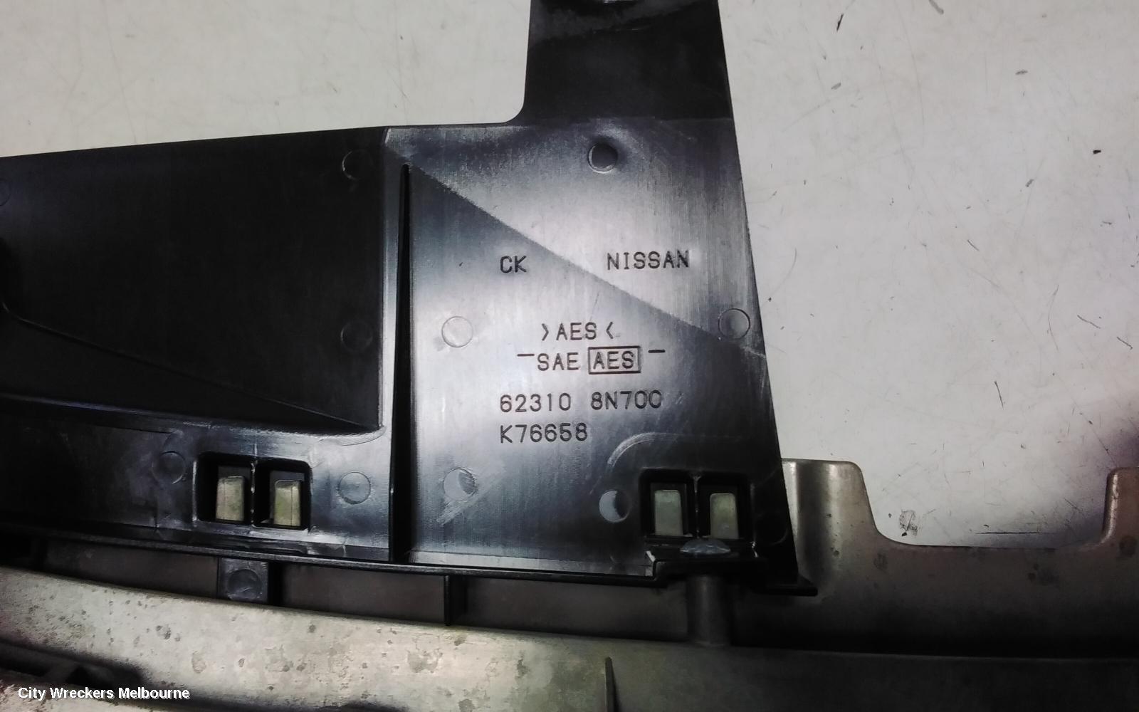 NISSAN PULSAR GRILLE, N16 SII, SEDAN, HORIZONTAL SLAT TYPE, 08/2003 - 12/2005