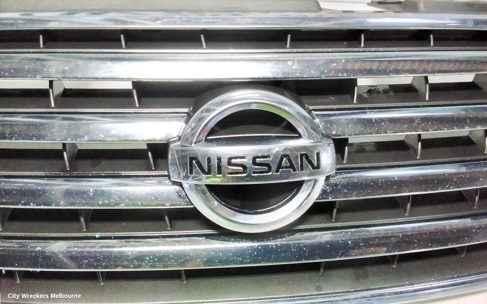 NISSAN PULSAR GRILLE, N16 SII, SEDAN, HORIZONTAL SLAT TYPE, 08/2003 - 12/2005