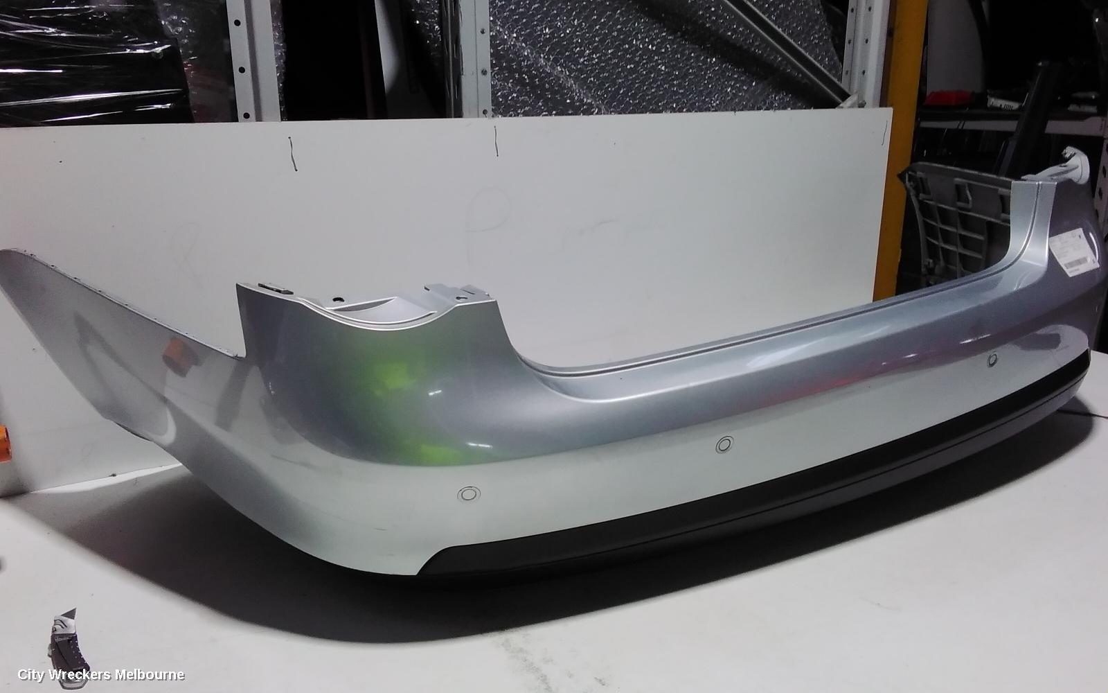 VOLKSWAGEN JETTA REAR BUMPER, 1KM, W/ PARK SENSOR TYPE, 02/2006 - 07/2011