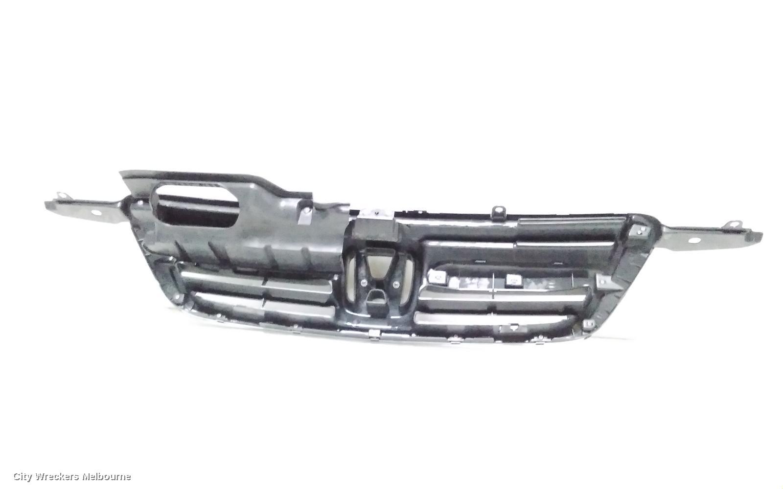 HONDA CRV GRILLE, 2.4, RD7, 12/2001 - 08/2004