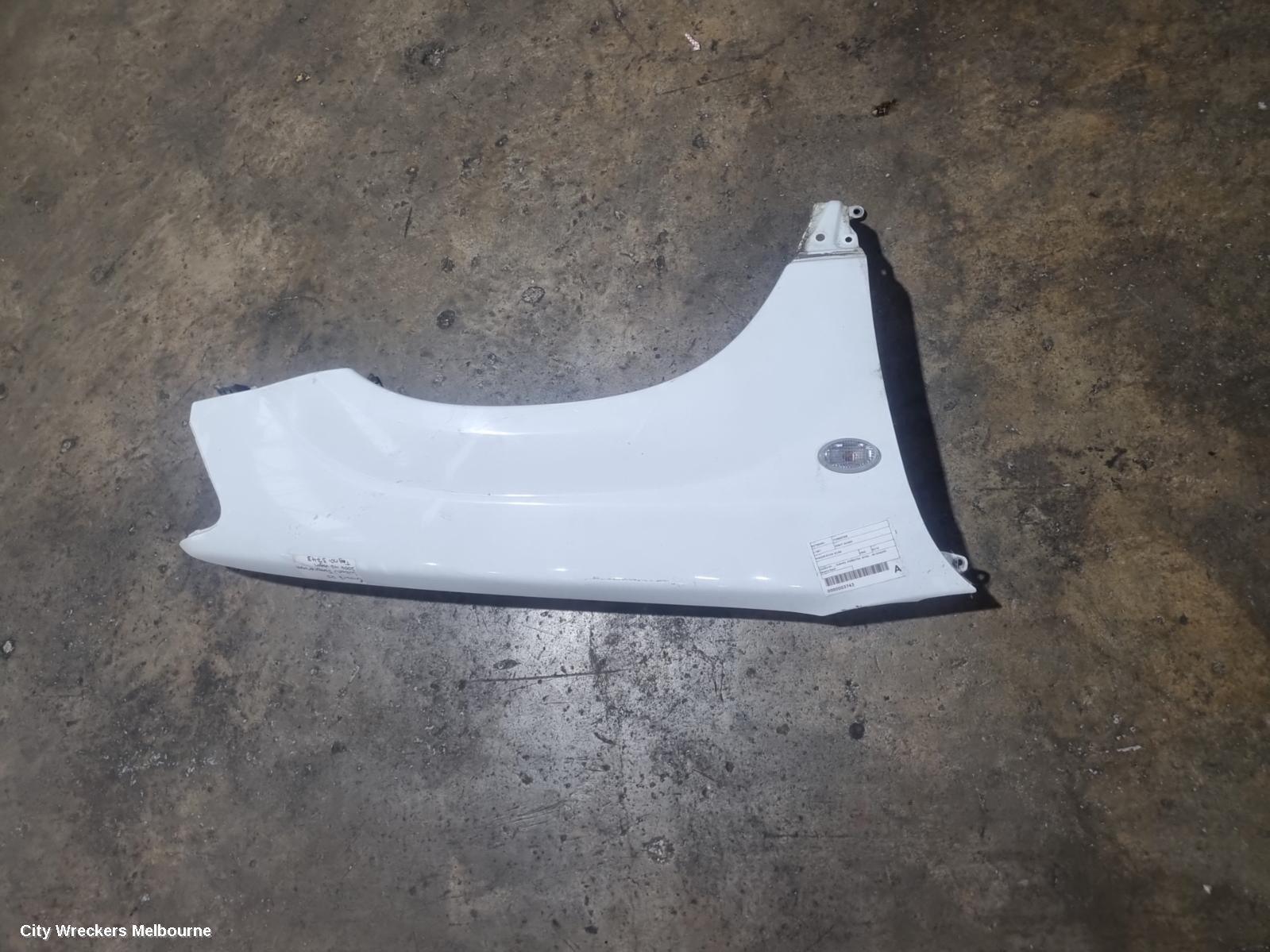 SUBARU FORESTER RIGHT GUARD, WAGON 07/2005 - 02/2008