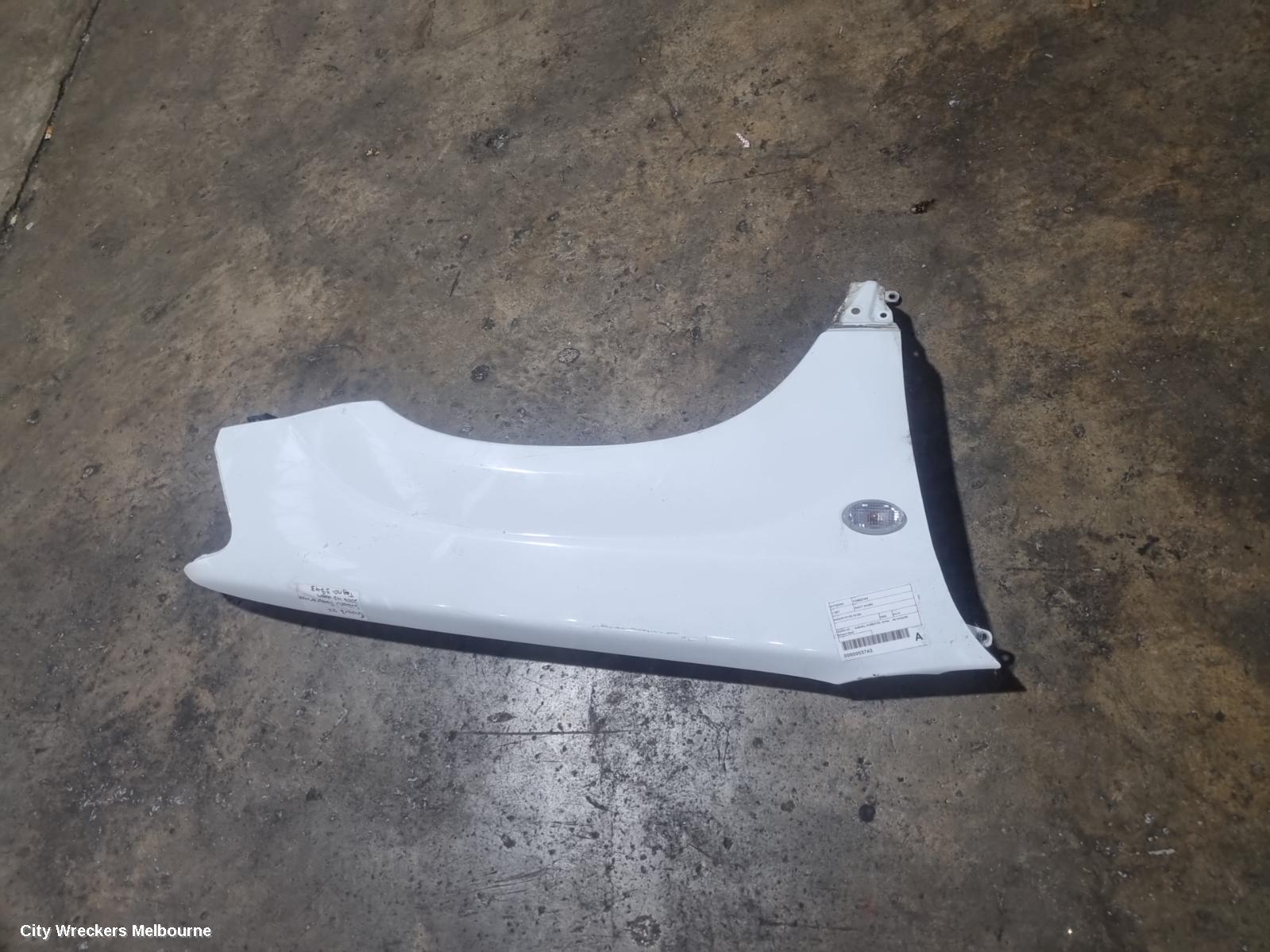 SUBARU FORESTER RIGHT GUARD, WAGON 07/2005 - 02/2008