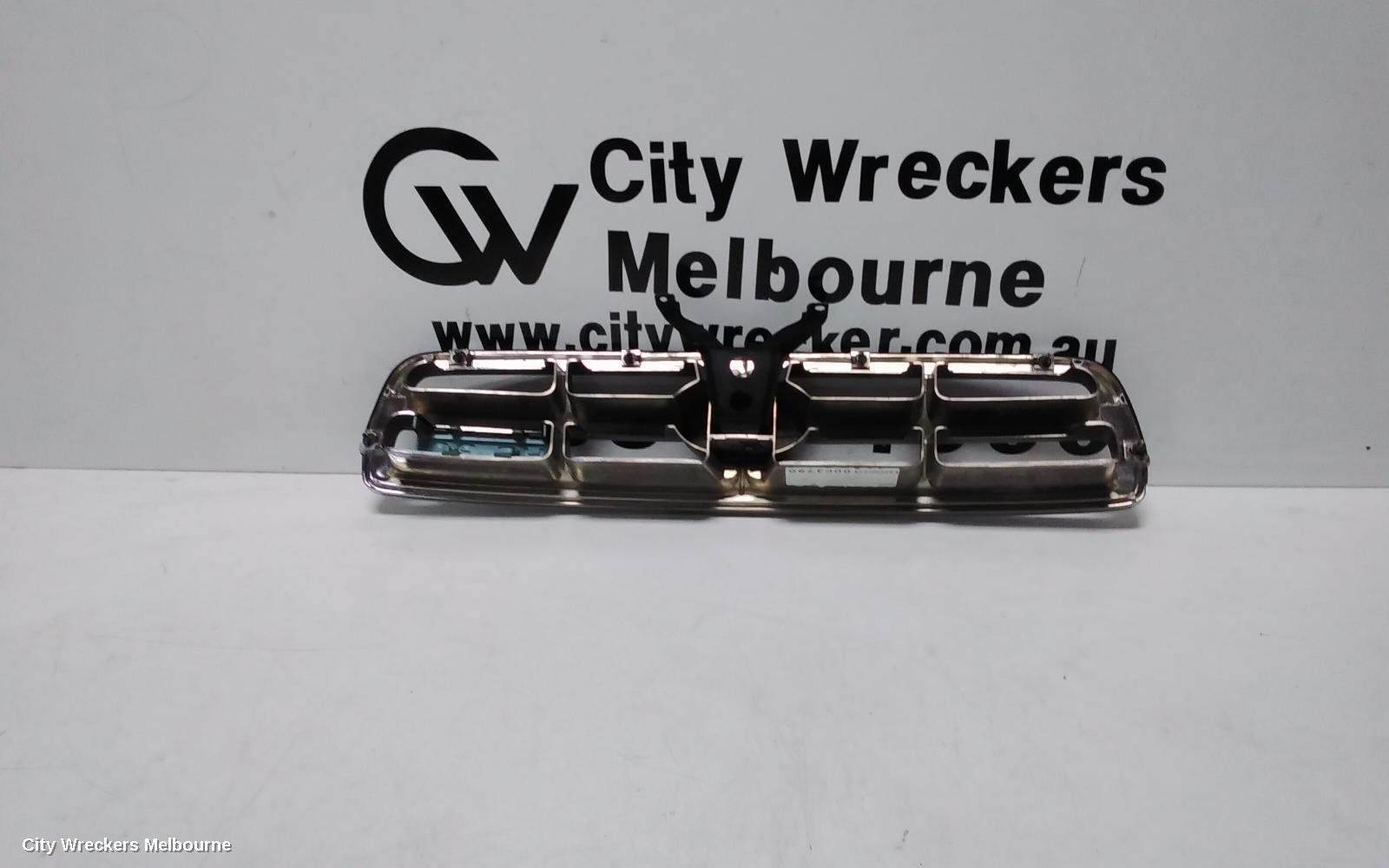 SUBARU OUTBACK GRILLE, 3RD GEN 07/2001 - 08/2003