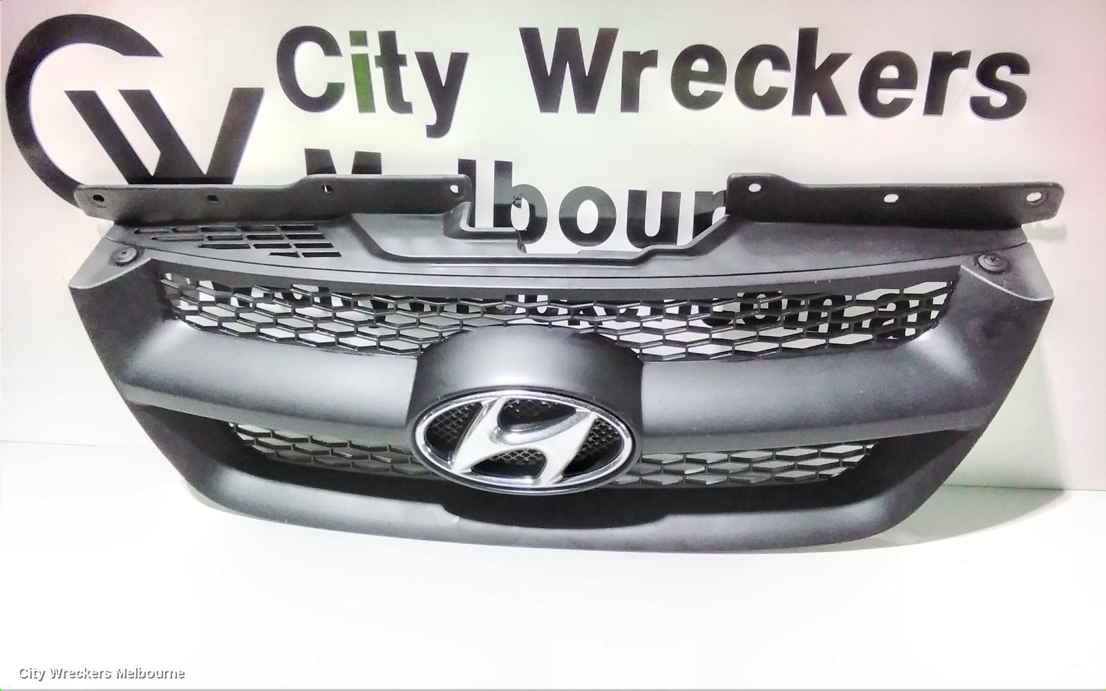 HYUNDAI SONATA GRILLE, RADIATOR GRILLE, NF, 06/2005 - 05/2008