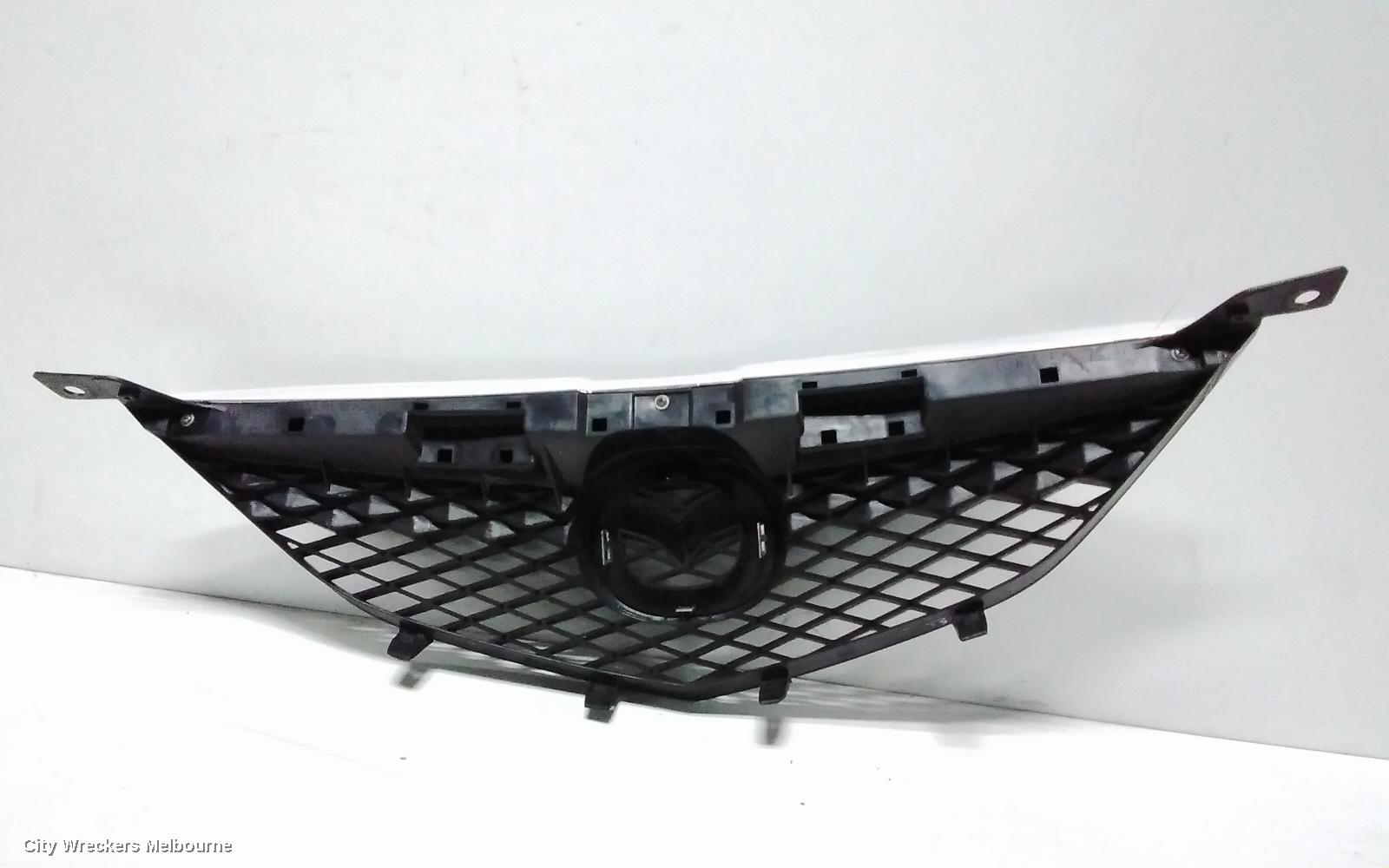 MAZDA 6 GRILLE, RADIATOR GRILLE, GG/GY, CHROME MESH TYPE, 09/2002 - 07/2005