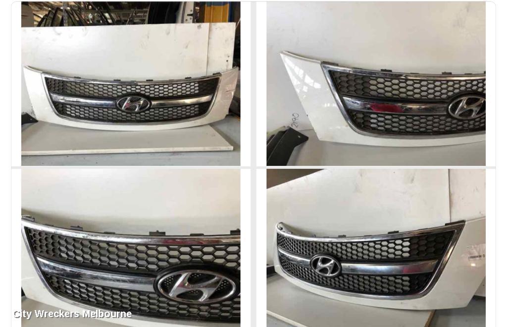 HYUNDAI ILOAD/IMAX GRILLE, RADIATOR GRILLE, TQ, BLACK, ILOAD/IMAX, 11/2007 - 08/2015
