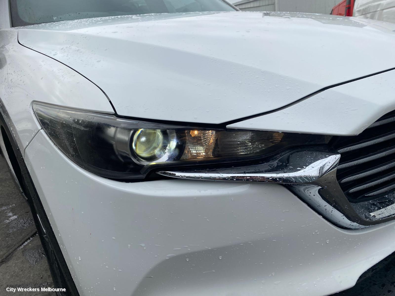 MAZDA CX8 CONSOLE, KG, CONSOLE LID ONLY, 05/2018 - 12/2023
