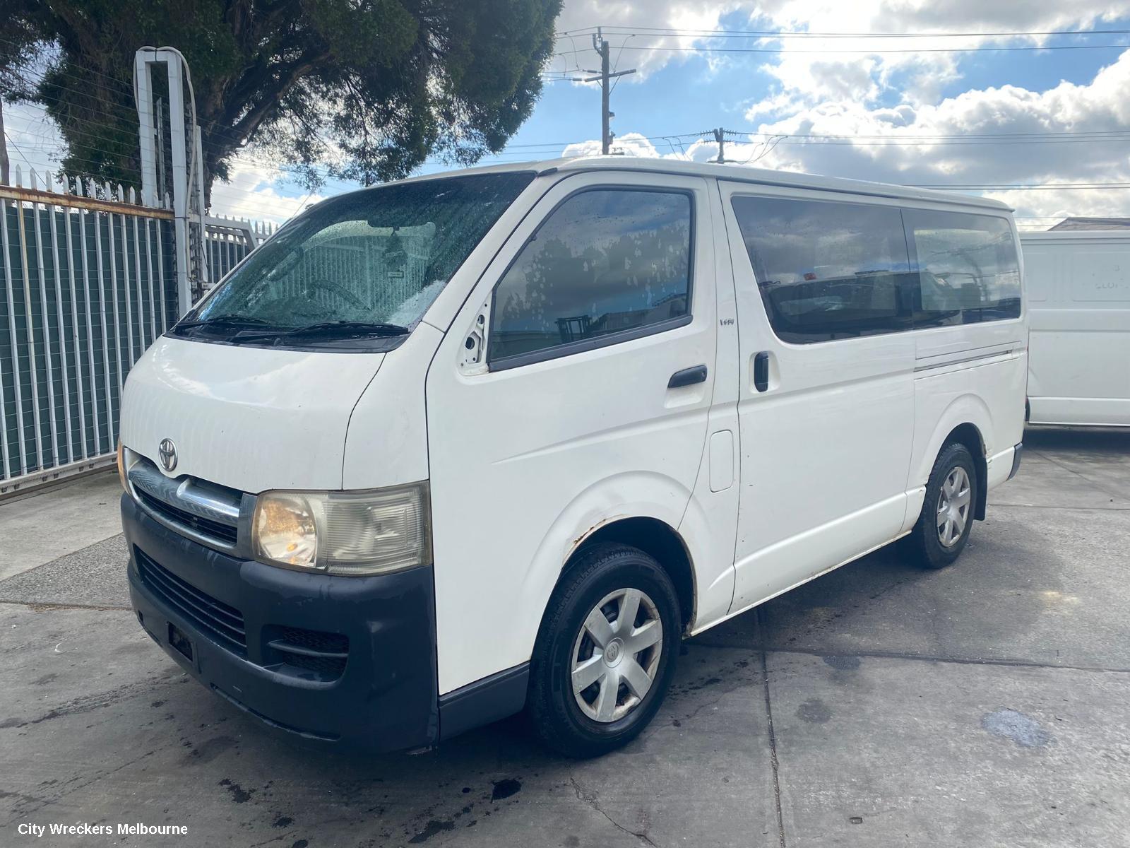 TOYOTA HIACE ALTERNATOR, PETROL, 2.7, 2TR-FE, MANUAL T/M, TRH, 03/2005 - 02/2015