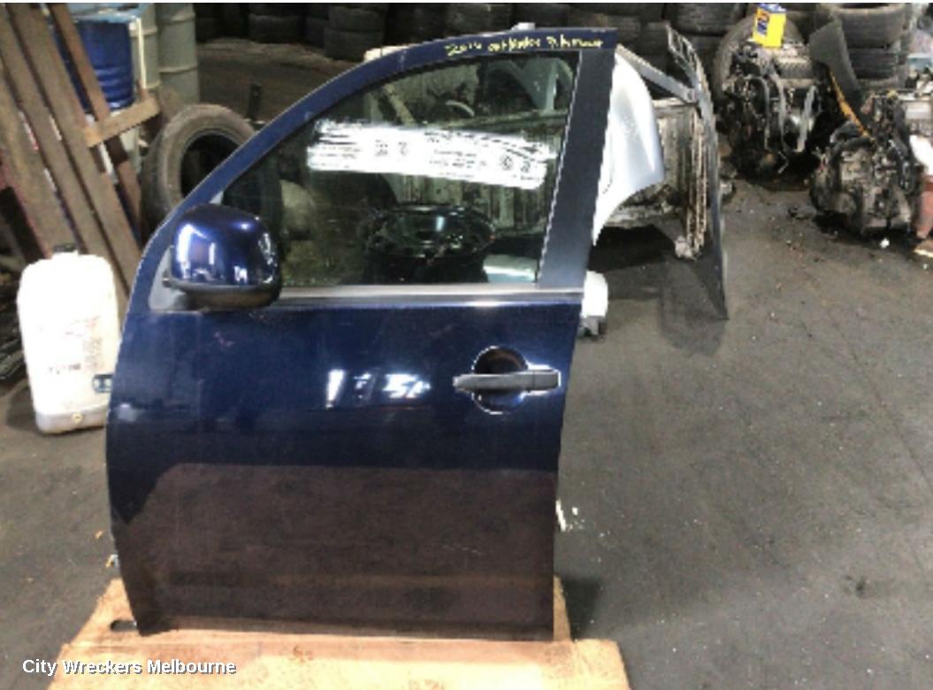 MITSUBISHI OUTLANDER LEFT DOOR MIRROR, ZH, NON FLASHER TYPE, 09/2009 - 10/2012