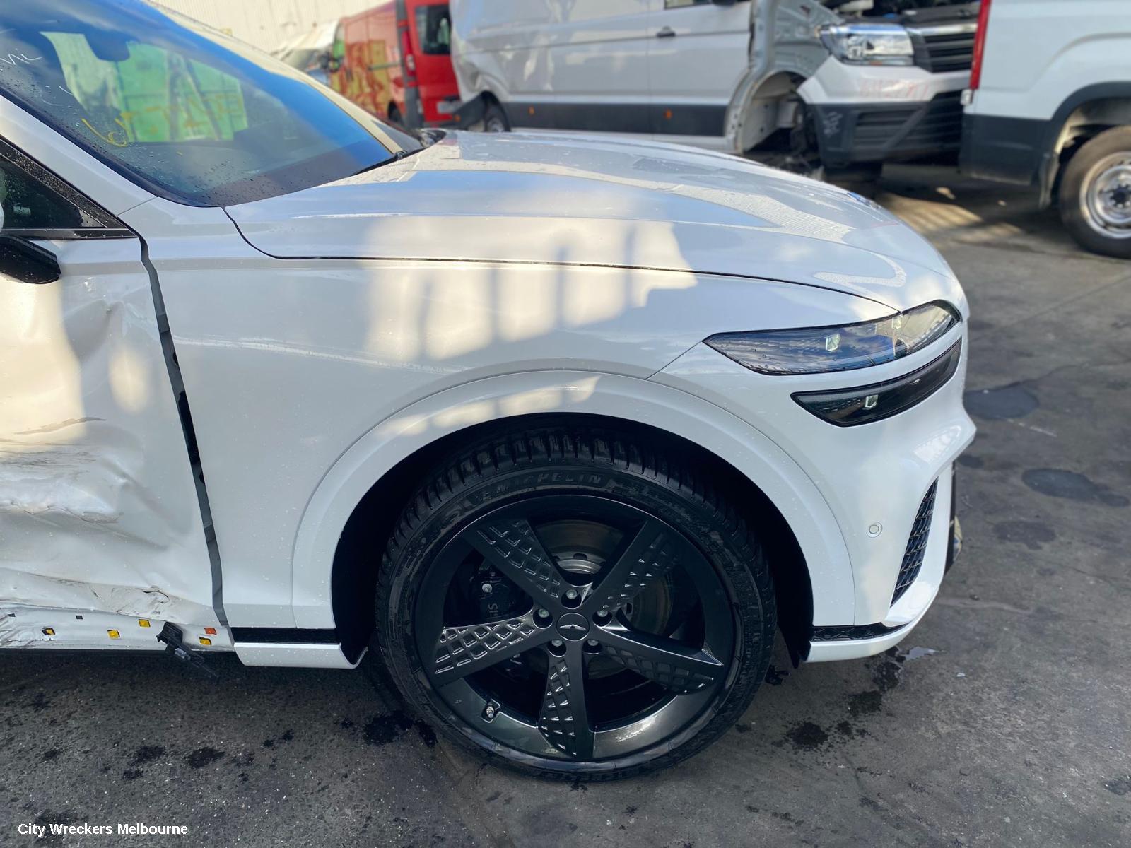 GENESIS GV70 RIGHT GUARD, JK, 03/2021 ONWARDS