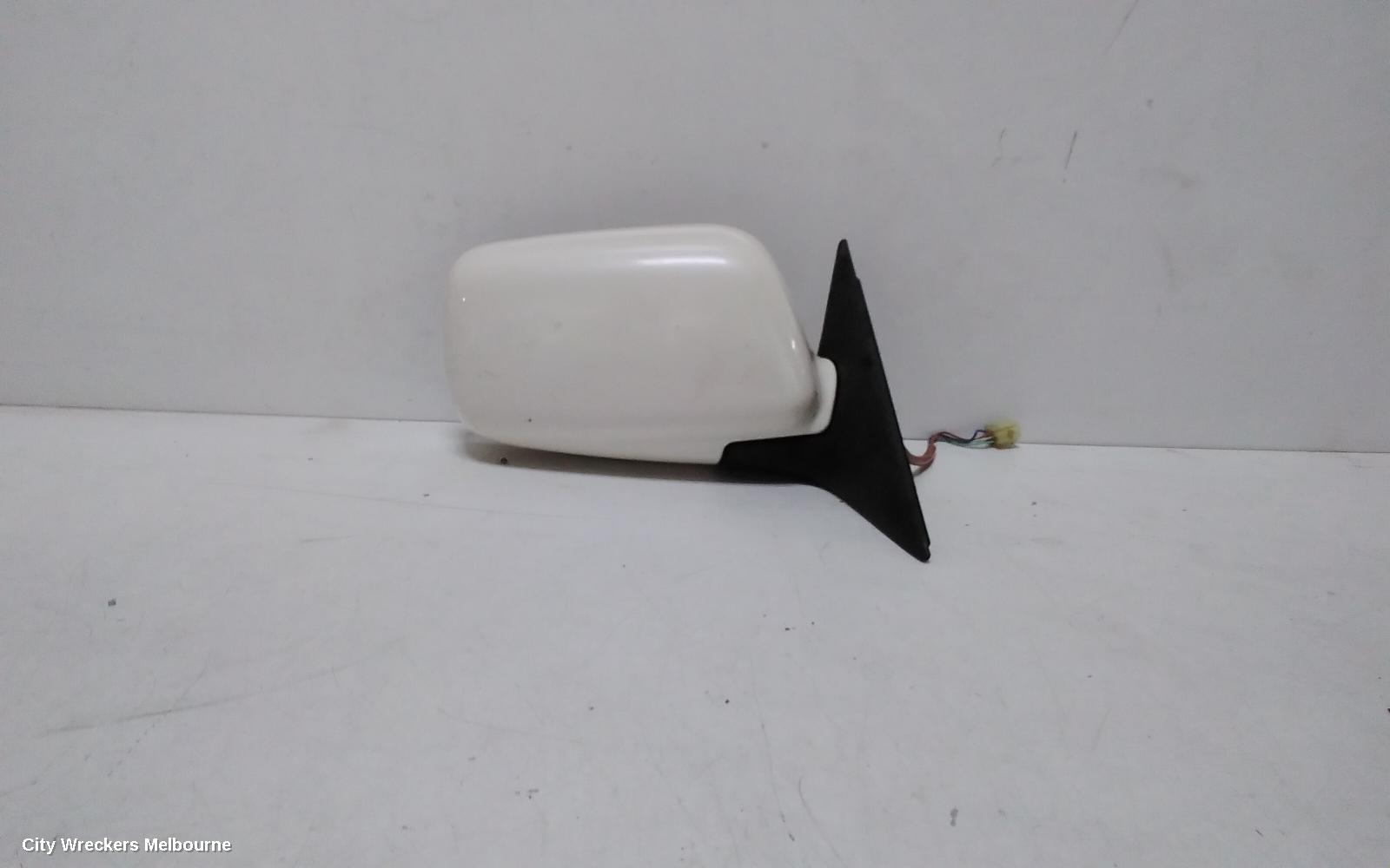 SUBARU OUTBACK RIGHT DOOR MIRROR