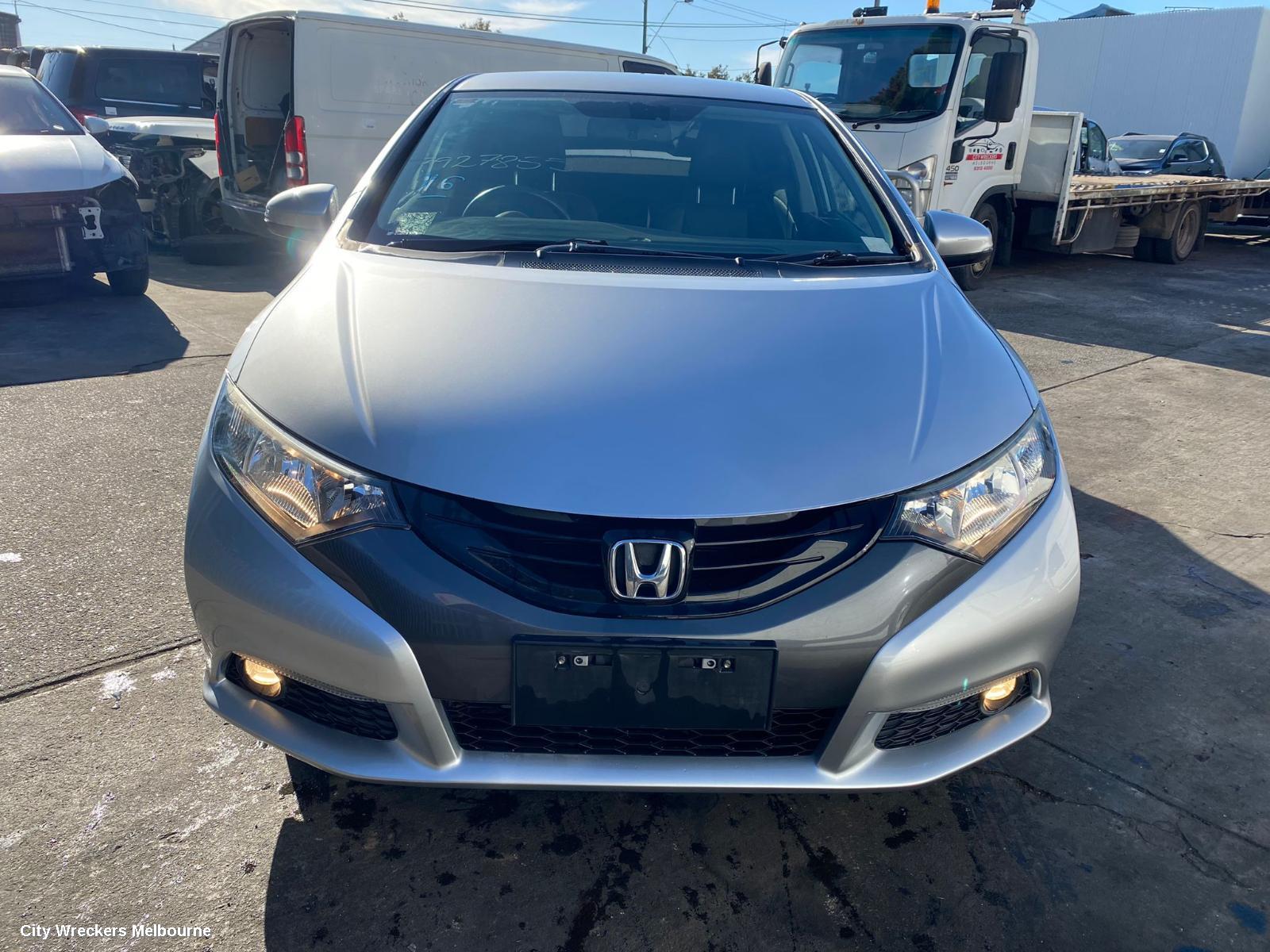 HONDA CIVIC LEFT FRONT DOOR, 9TH GEN, HATCH (VIN SHHFK), 06/2012 - 03/2015