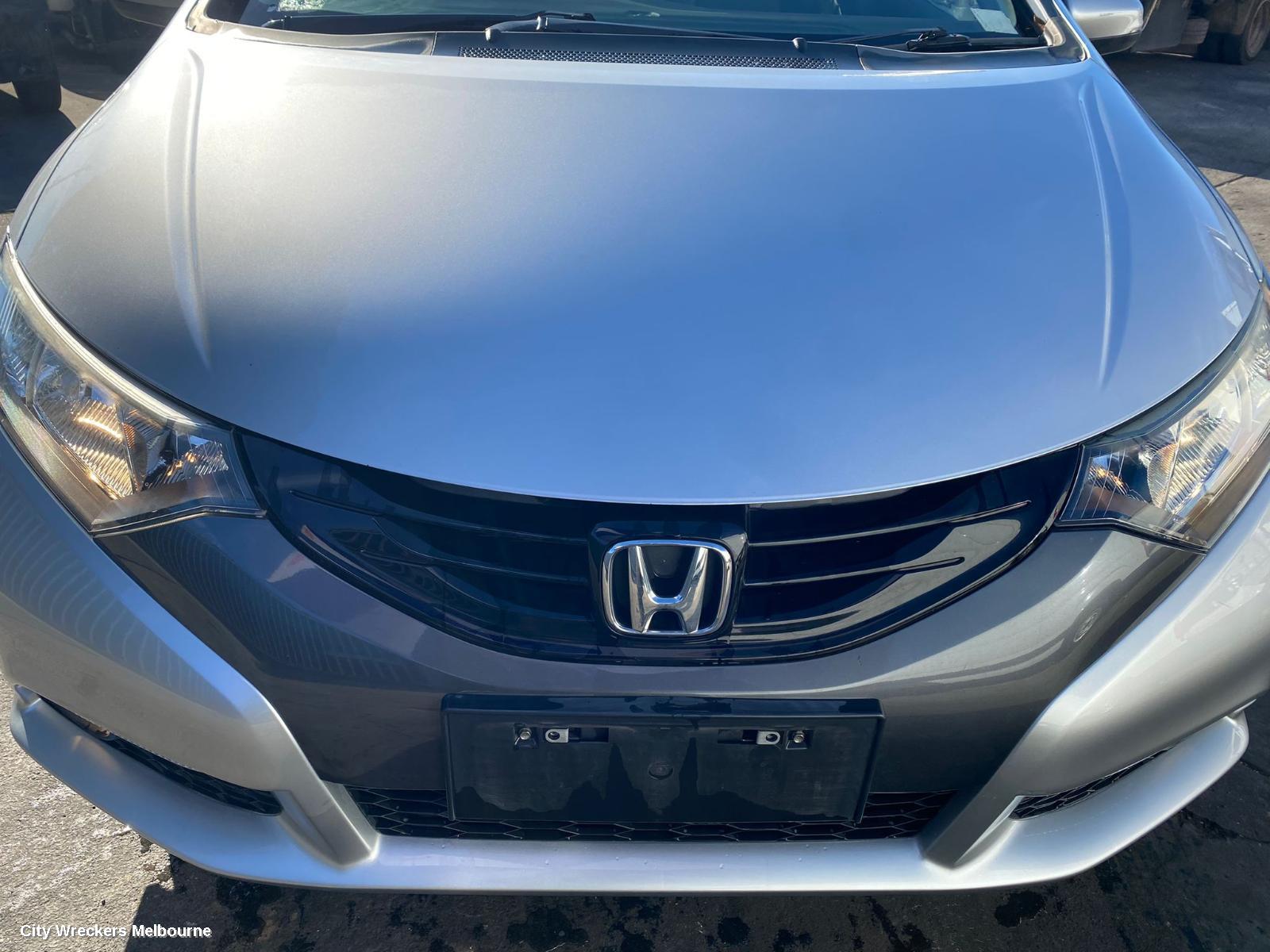 HONDA CIVIC LEFT FRONT DOOR, 9TH GEN, HATCH (VIN SHHFK), 06/2012 - 03/2015