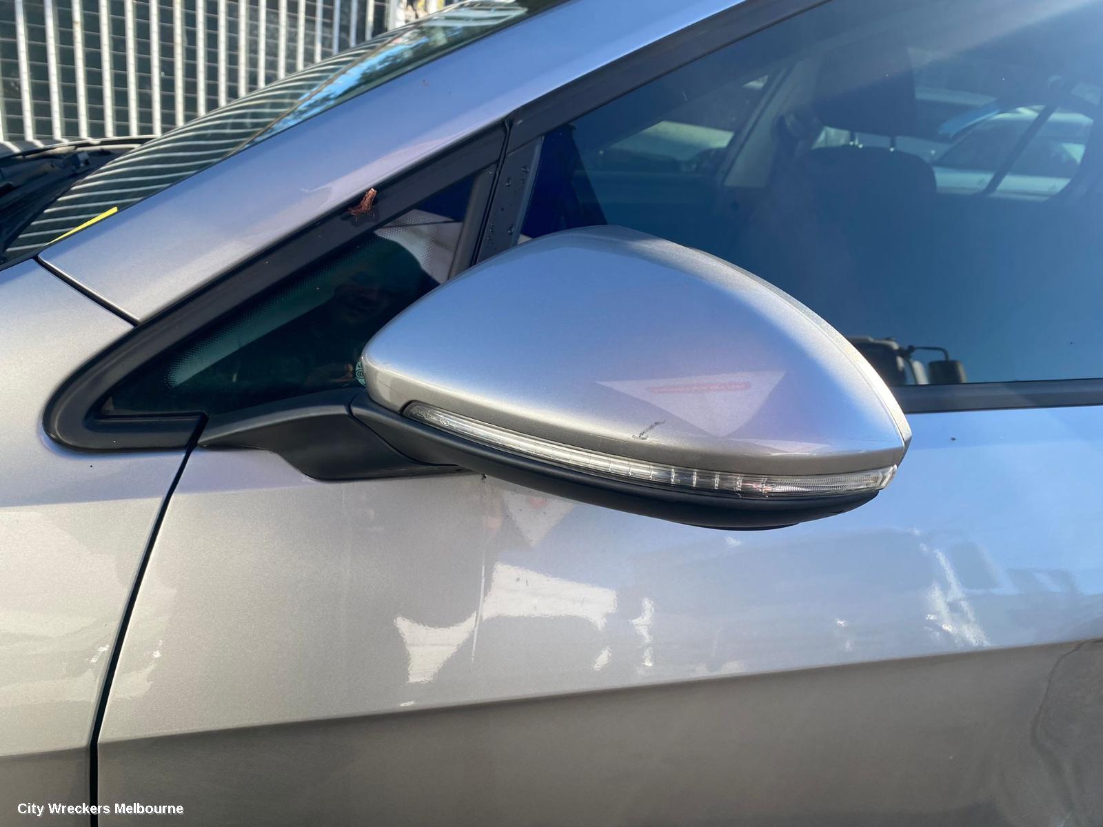 VOLKSWAGEN GOLF RIGHT REAR DOOR, GEN 7, HATCH, 12/2012 - 08/2020