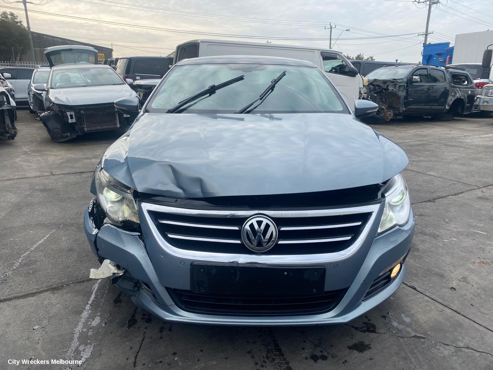 VOLKSWAGEN PASSAT LEFT FRONT DOOR, 3CC, SEDAN, 08/2008 - 12/2016