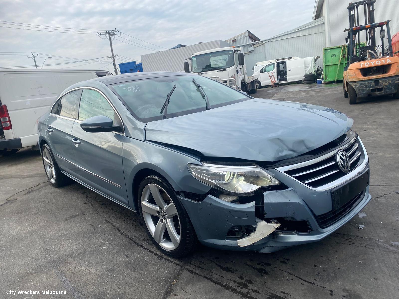 VOLKSWAGEN PASSAT LEFT FRONT DOOR, 3CC, SEDAN, 08/2008 - 12/2016