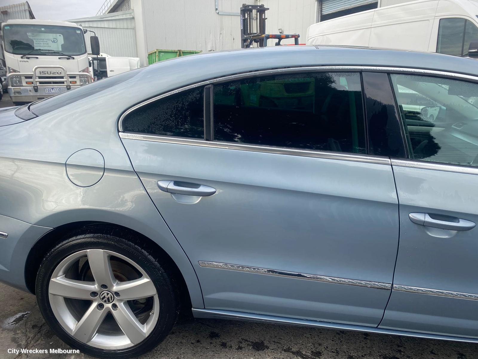 VOLKSWAGEN PASSAT LEFT FRONT DOOR, 3CC, SEDAN, 08/2008 - 12/2016
