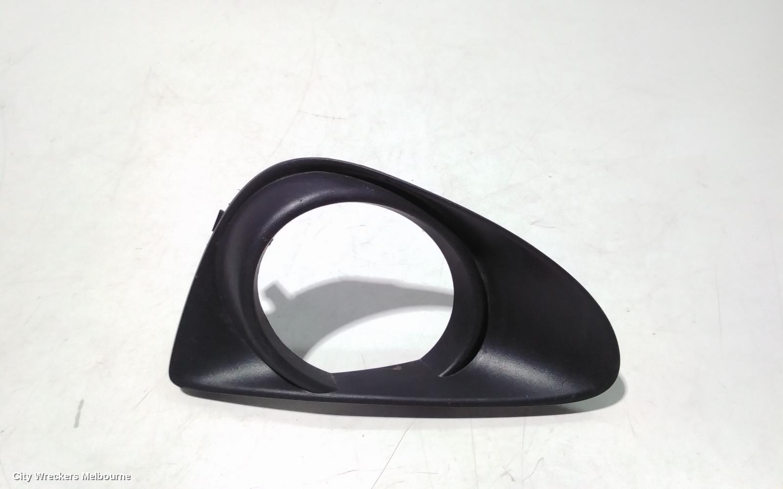 TOYOTA YARIS LEFT INDICATOR/FOG/SIDE, BUMPER FOGLAMP, NCP13#, 08/2011 - 06/2014