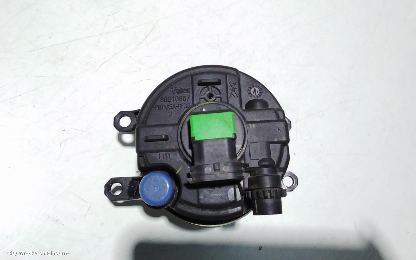 TOYOTA YARIS RIGHT INDICATOR/FOG/SIDE, BUMPER FOGLAMP, NCP9#, 10/2005 - 06/2016 (AUS ONLY)