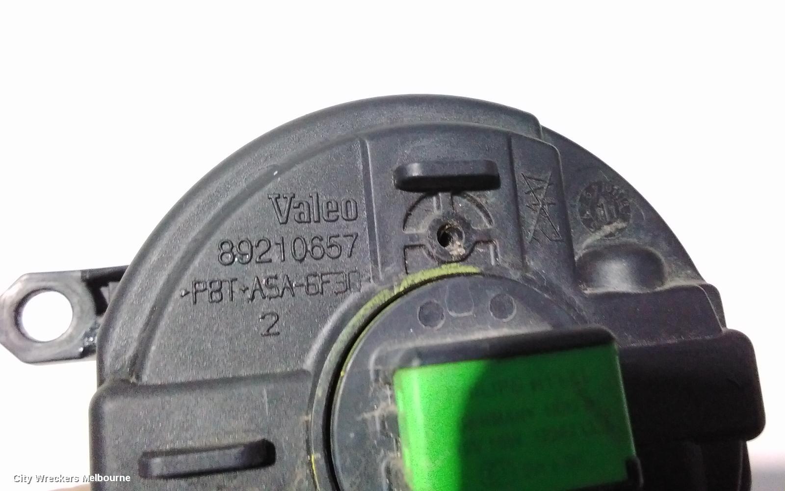 TOYOTA YARIS RIGHT INDICATOR/FOG/SIDE, BUMPER FOGLAMP, NCP9#, 10/2005 - 06/2016 (AUS ONLY)
