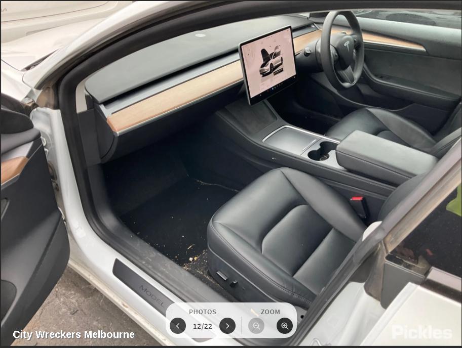 TESLA MODEL 3 RIGHT FRONT WINDOW REG/MOTOR, 1ST GEN, 06/2019 ONWARDS