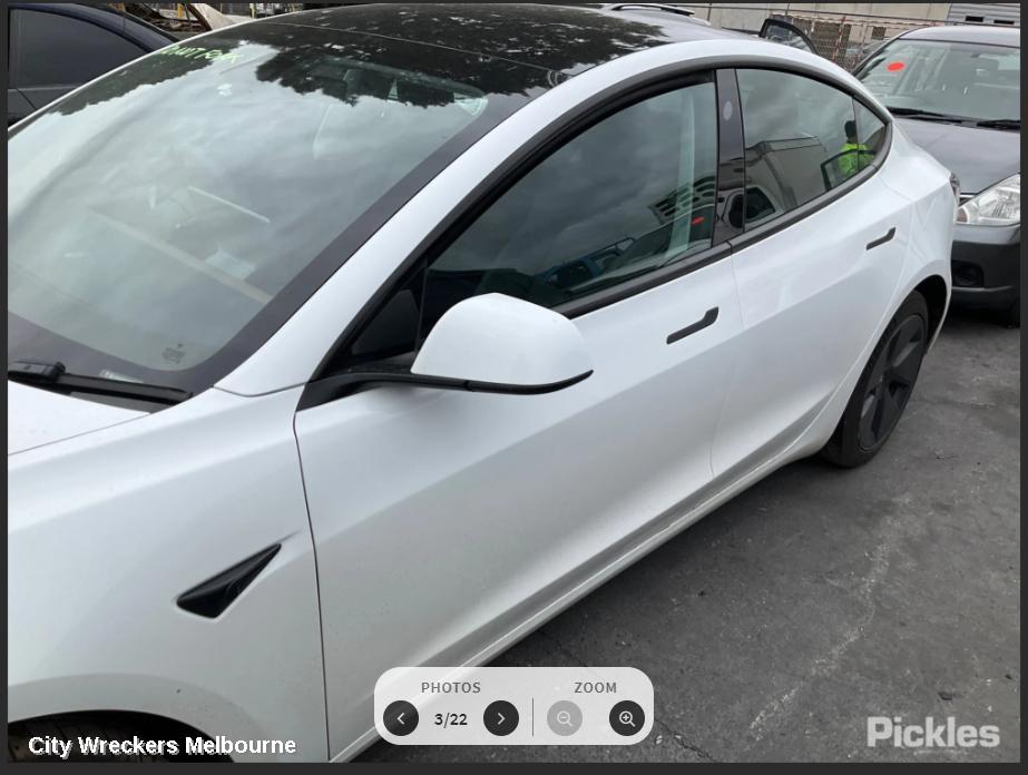 TESLA MODEL 3 RIGHT FRONT WINDOW REG/MOTOR, 1ST GEN, 06/2019 ONWARDS