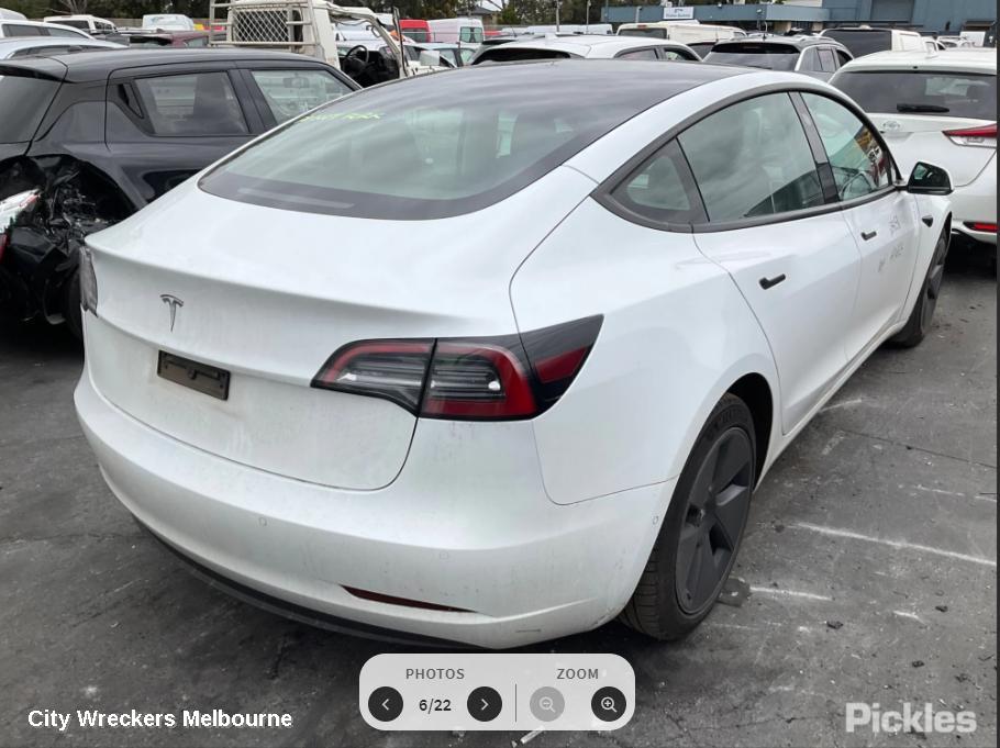 TESLA MODEL 3 RIGHT FRONT WINDOW REG/MOTOR, 1ST GEN, 06/2019 ONWARDS