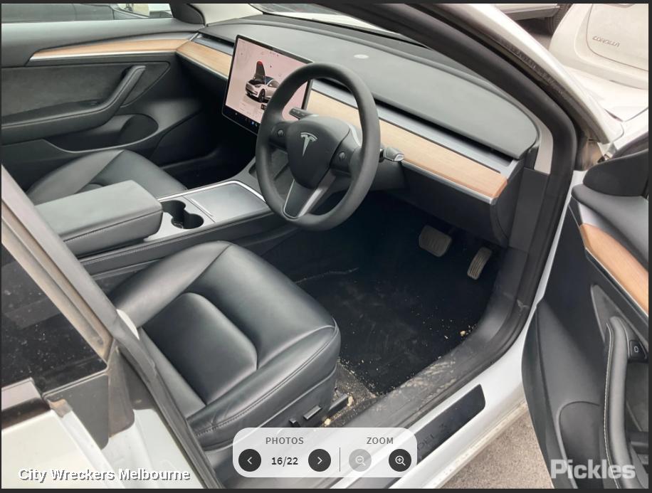 TESLA MODEL 3 RIGHT FRONT WINDOW REG/MOTOR, 1ST GEN, 06/2019 ONWARDS