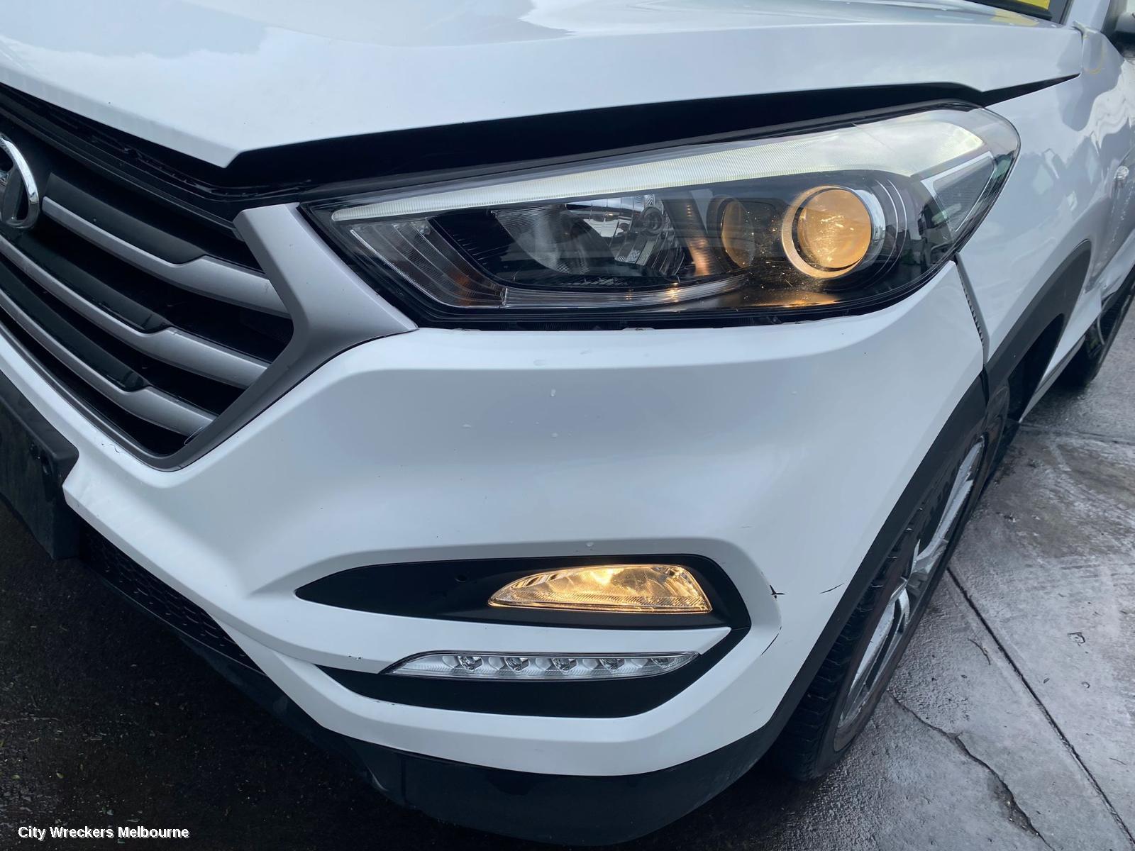 HYUNDAI TUCSON LEFT HEADLAMP, TL, ACTIVE/ACTIVE X, KOREAN BUILT (VIN KMHJ), HALOGEN TYPE, W/ DAYTIME RUNNING LAMP, 06/2015 - 06/2018