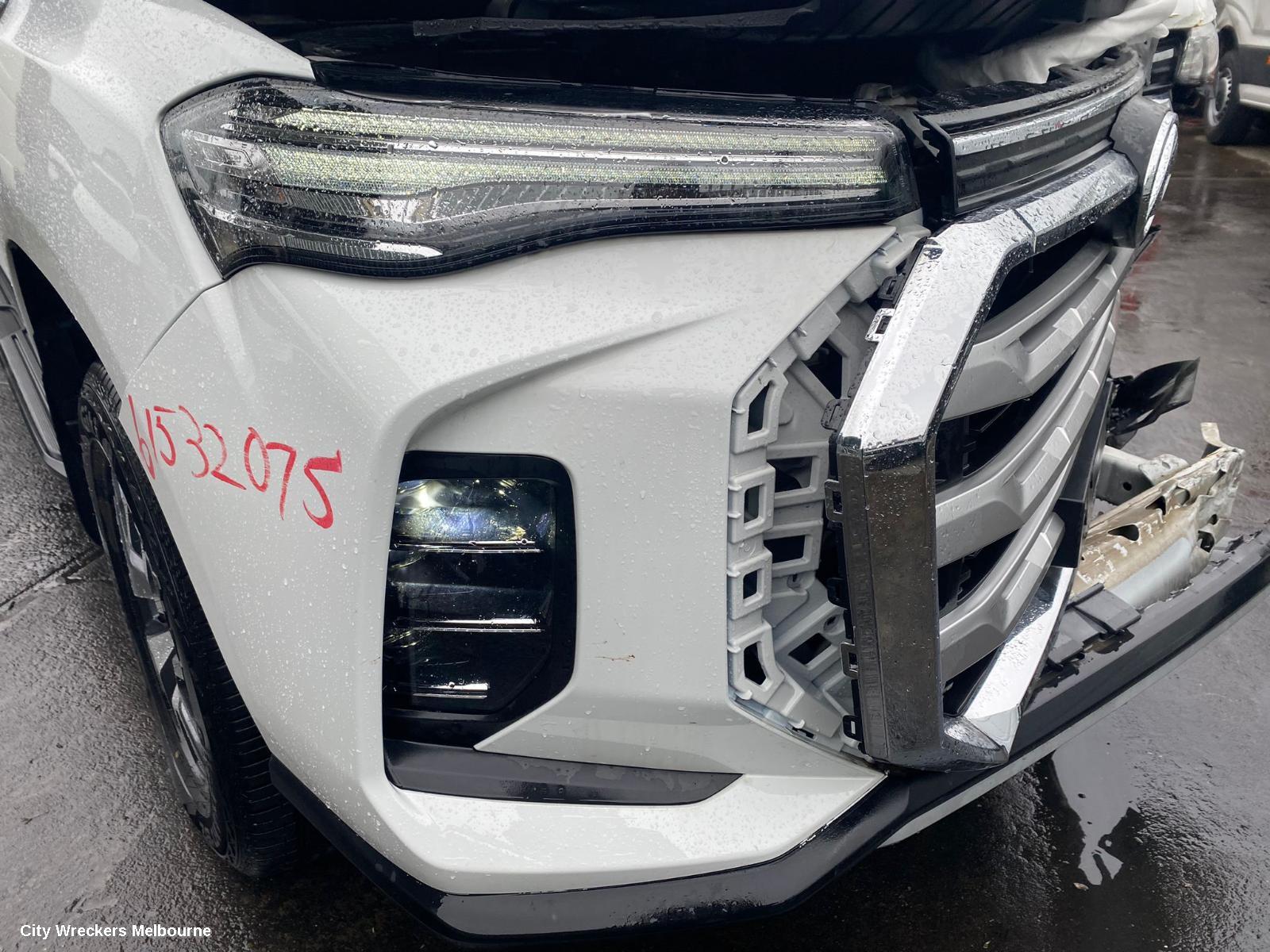 LDV T60 RIGHT FRONT DOOR WINDOW, SK8C, 07/2017 ONWARDS