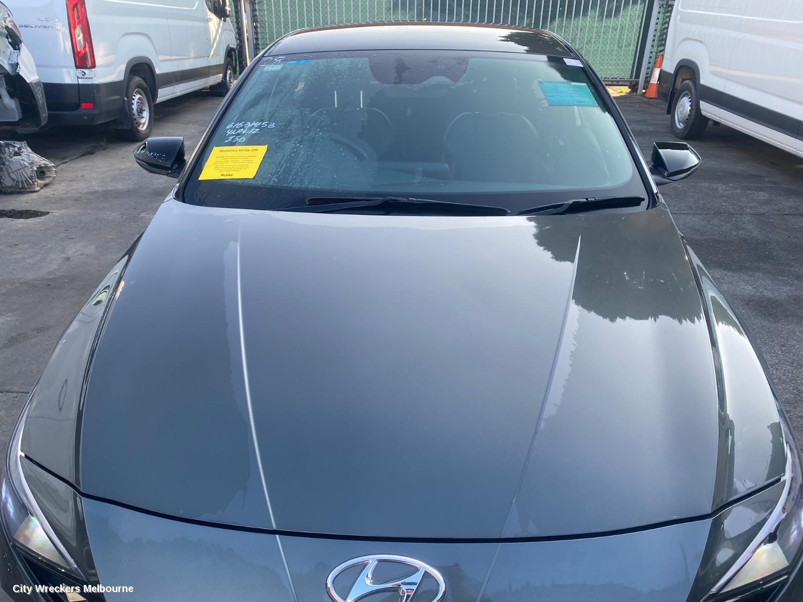 HYUNDAI I30 CONSOLE, PD, CONSOLE LID ONLY, HATCH, 03/2017 ONWARDS