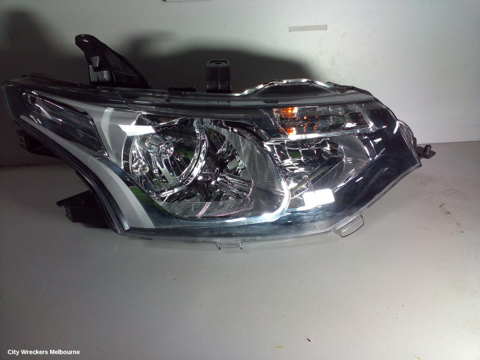 MITSUBISHI OUTLANDER RIGHT HEADLAMP, ZJ, HALOGEN, 10/2012 - 03/2015