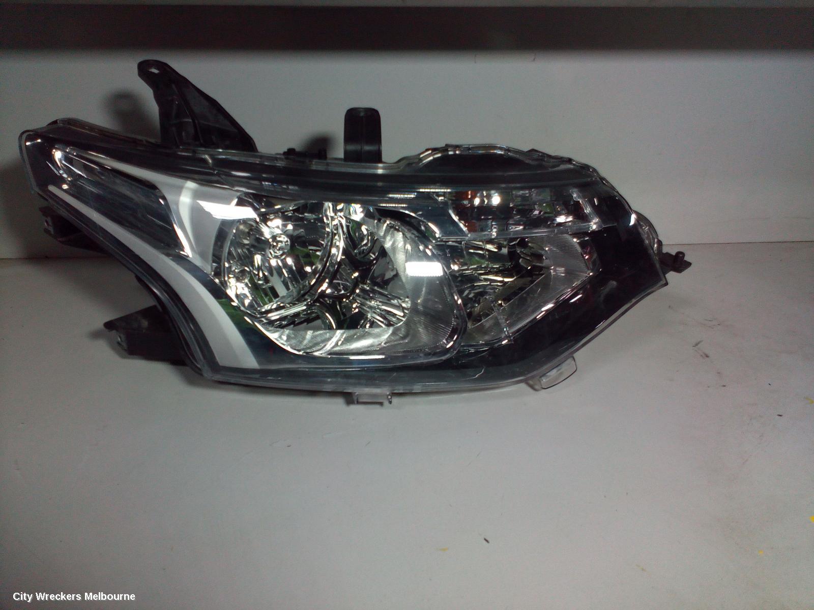 MITSUBISHI OUTLANDER RIGHT HEADLAMP, ZJ, HALOGEN, 10/2012 - 03/2015
