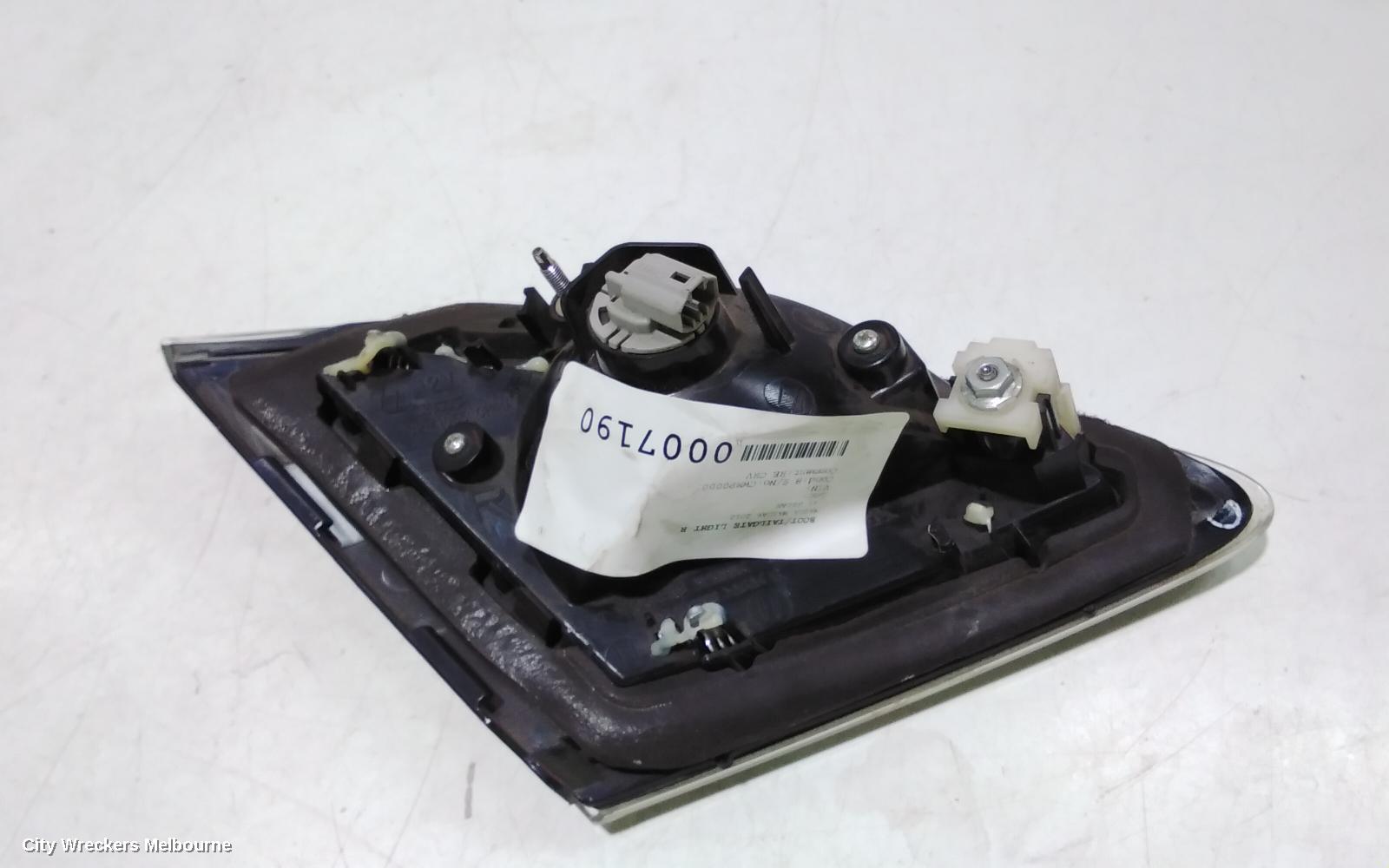 MAZDA 6 REAR GARNISH, BOOTLID LAMP (RH SIDE), GH, 03/2010 - 11/2012