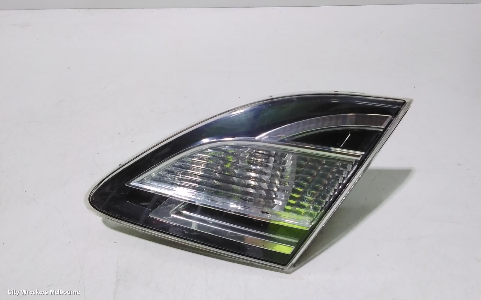 MAZDA 6 REAR GARNISH, BOOTLID LAMP (RH SIDE), GH, 03/2010 - 11/2012
