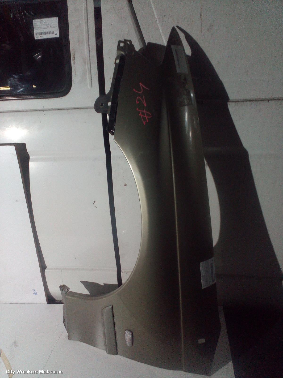 HOLDEN COMMODORE LEFT GUARD, VY1-VZ, NON FLARE TYPE, 10/2002 - 09/2007