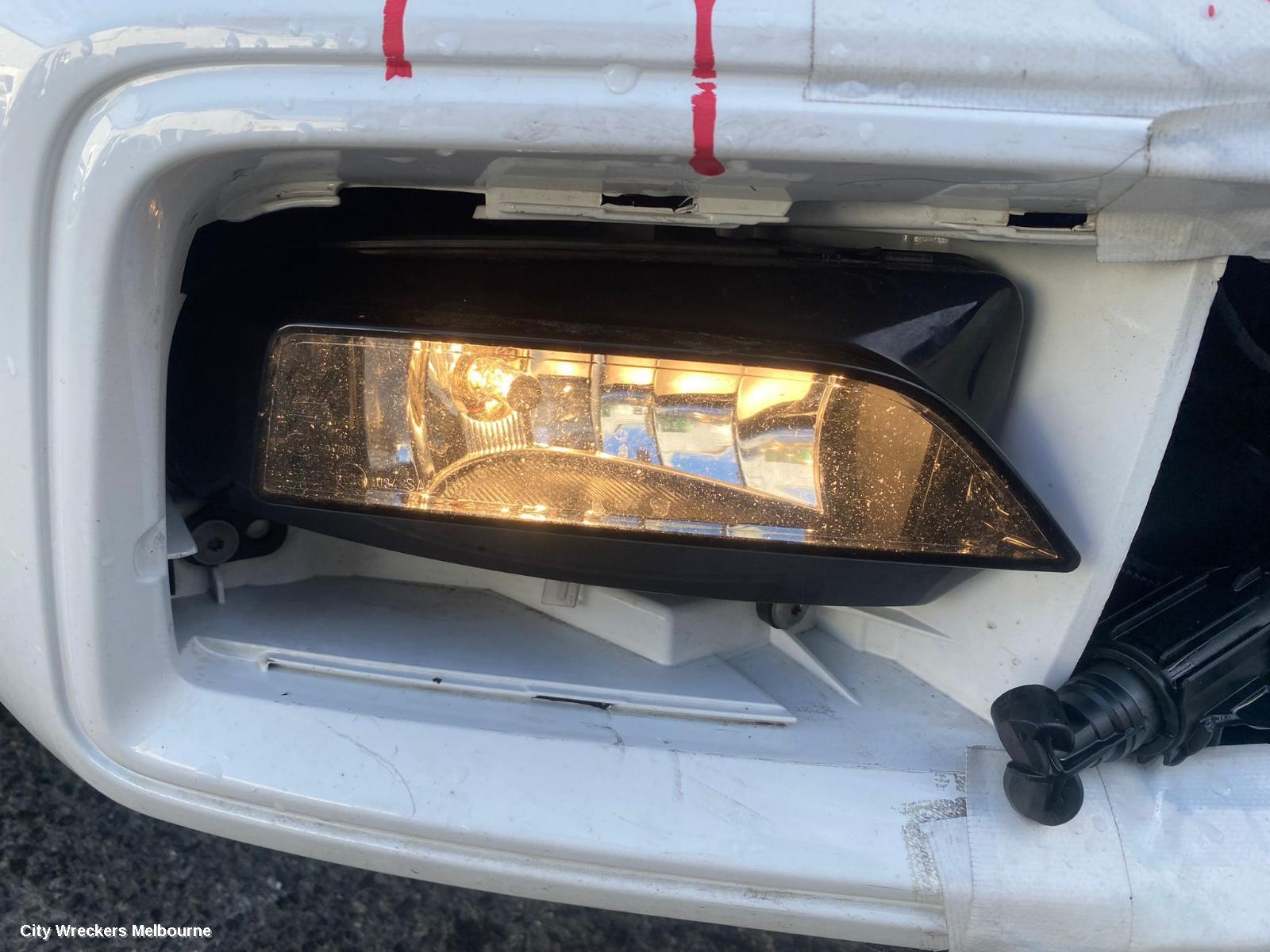 AUDI A4 RIGHT GUARD, B8 8K (A4/S4), 07/2012 - 01/2016