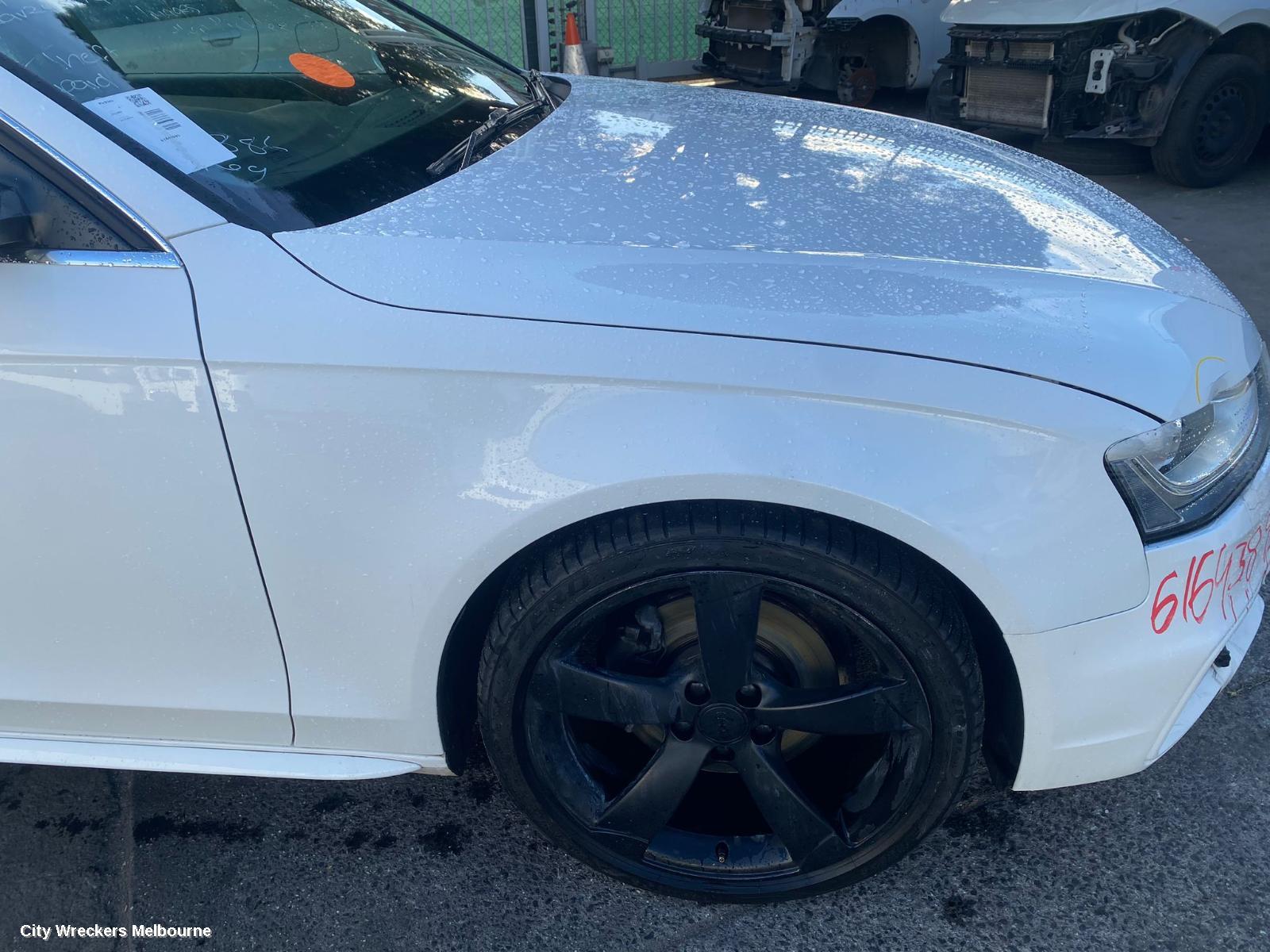 AUDI A4 RIGHT GUARD, B8 8K (A4/S4), 07/2012 - 01/2016