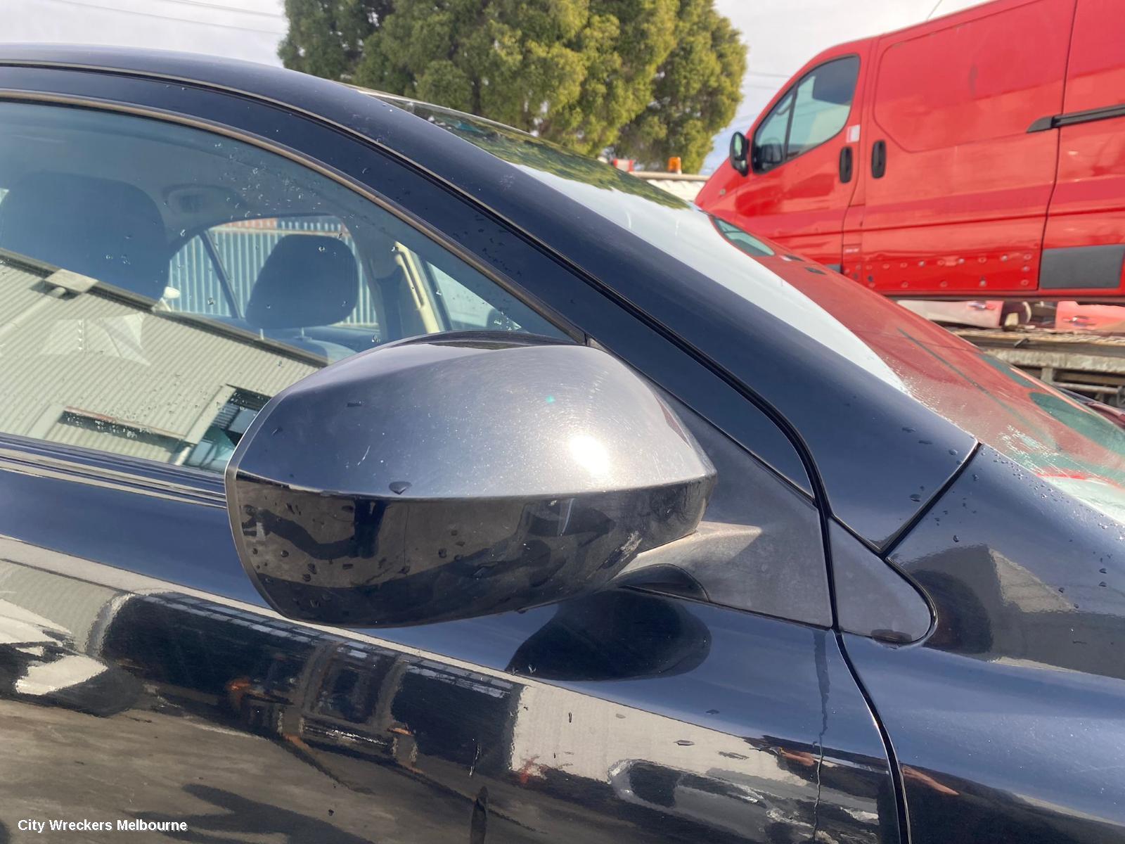 SUZUKI KIZASHI LEFT TAILLIGHT, FR, 12/2009 - 01/2017