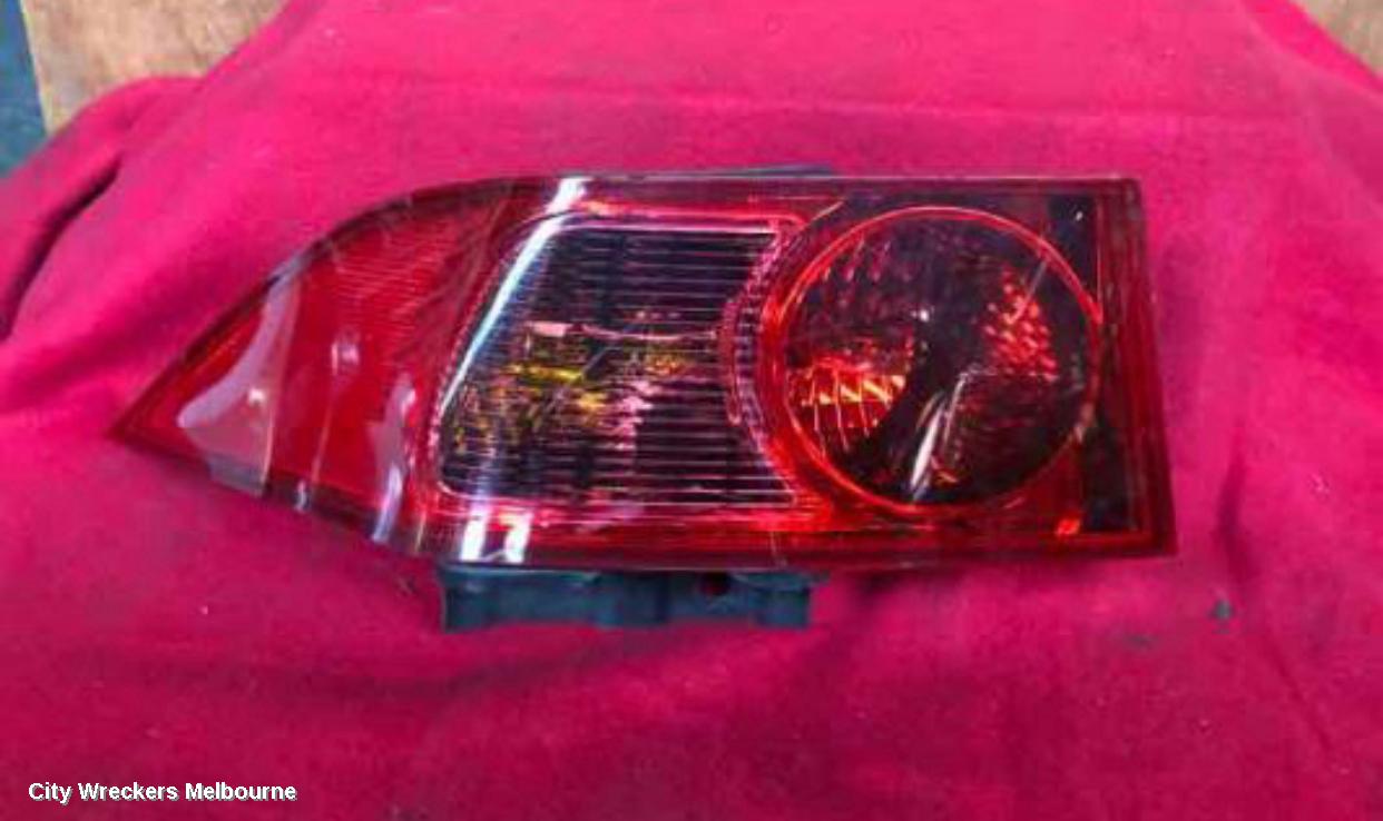 HONDA ACCORD LEFT TAILLIGHT, 7TH GEN, CL/EURO (VIN JHMCL), SEDAN, 06/2003 - 11/2005