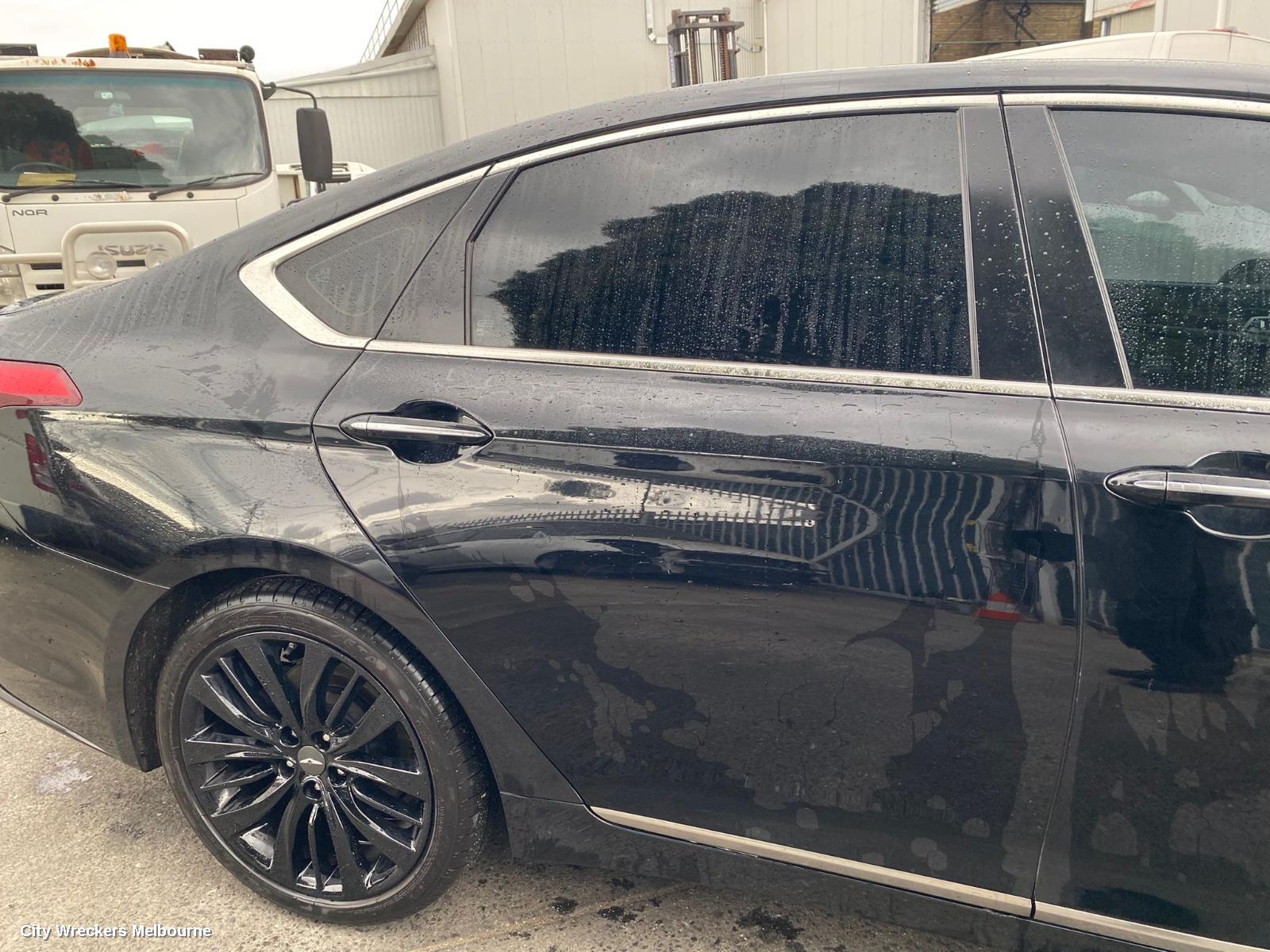 HYUNDAI GENESIS RIGHT REAR DOOR, DH, 11/2014 - 01/2018