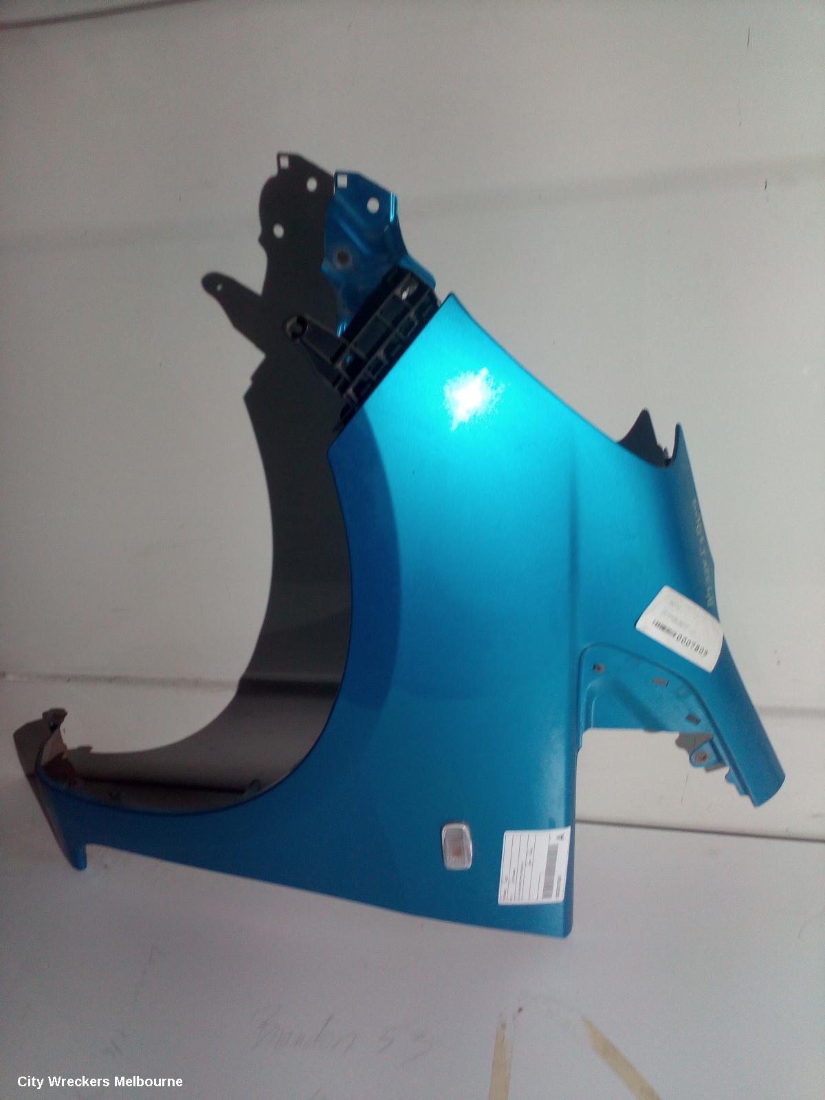 HONDA JAZZ LEFT GUARD, GE, W/ INDICATOR TYPE, 09/2008 - 04/2011