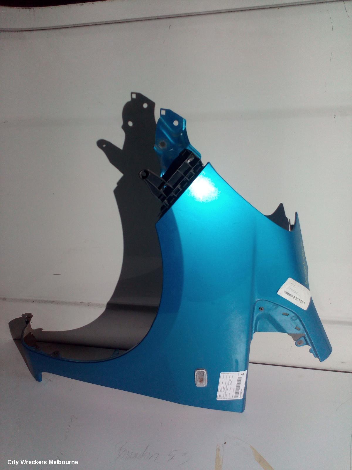 HONDA JAZZ LEFT GUARD, GE, W/ INDICATOR TYPE, 09/2008 - 04/2011