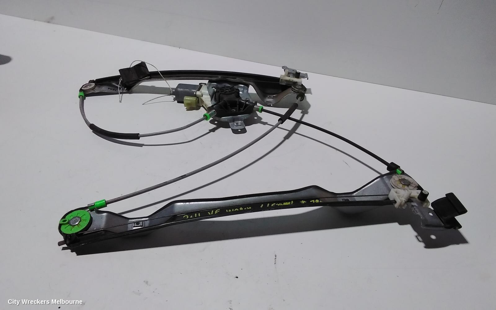 HOLDEN COMMODORE LEFT FRONT WINDOW REG/MOTOR, VE, NON-CALAIS TYPE, 08/2006 - 04/2013