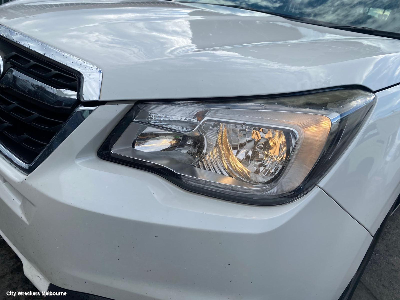 SUBARU FORESTER LEFT HEADLAMP, SJ, HALOGEN TYPE, 02/2016 - 08/2018
