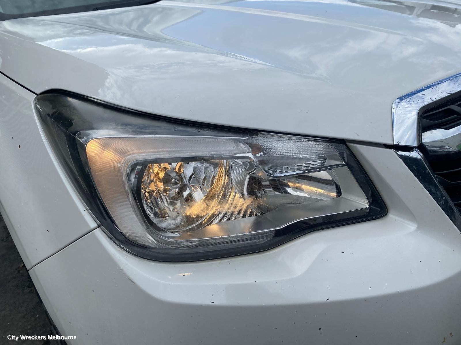 SUBARU FORESTER LEFT HEADLAMP, SJ, HALOGEN TYPE, 02/2016 - 08/2018