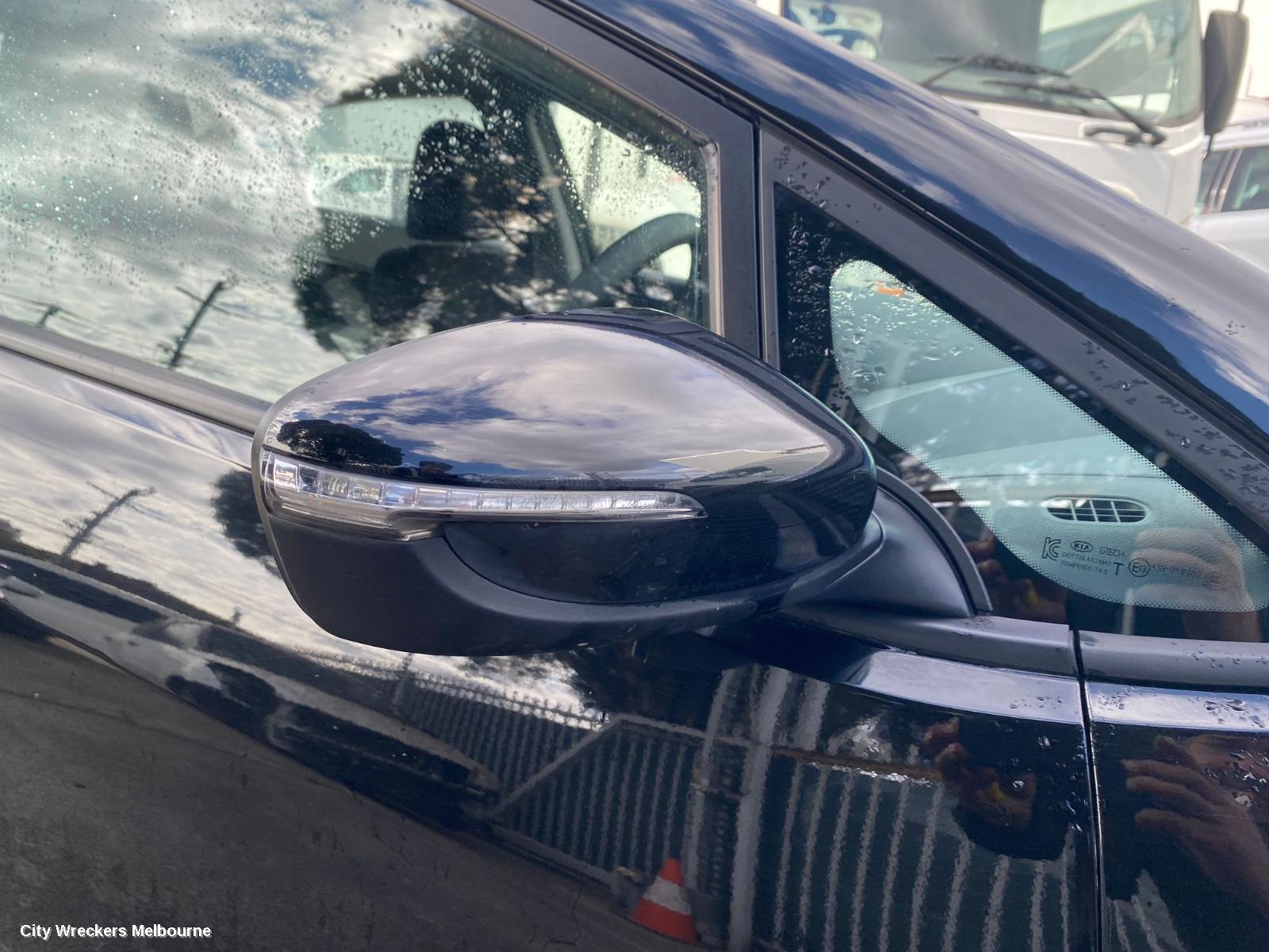 KIA CERATO RIGHT REAR DOOR, YD, SEDAN, 04/2013 - 05/2018